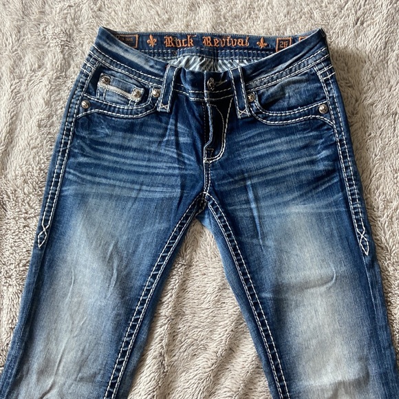 Rock Revival Jeans - Picture 2 of 8